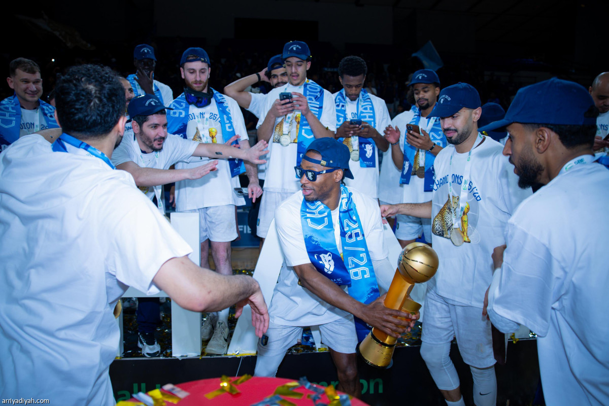 العلا أبطال السلة