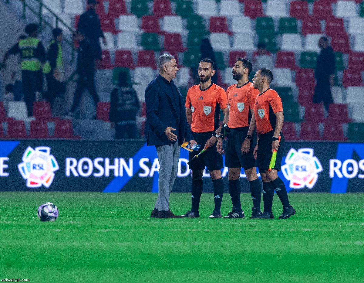 احتفالات.. واعتراضات