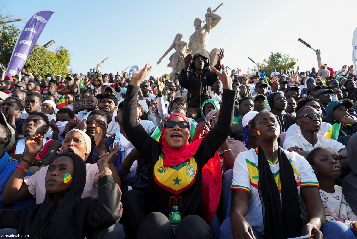 دكار والقاهرة.. احتفالات وحزن