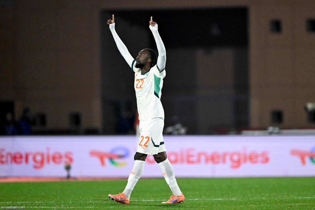 «الأفيال» يعودون